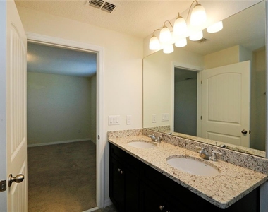 16374 Turning Tide Way - Photo Thumbnail 19