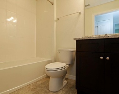 16374 Turning Tide Way - Photo Thumbnail 23