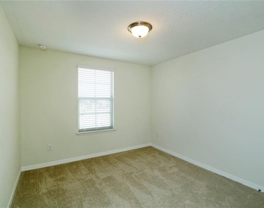 16374 Turning Tide Way - Photo Thumbnail 21