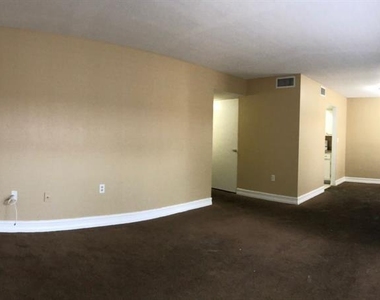 1830 Maravilla Avenue - Photo Thumbnail 8