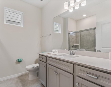 15972 Sandy Cliffs Drive - Photo Thumbnail 32