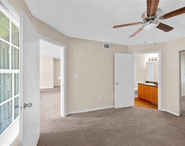 441 Fountainhead Circle - Photo Thumbnail 13