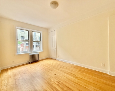 West 13th Street & 6th Avenue - Photo Thumbnail 1