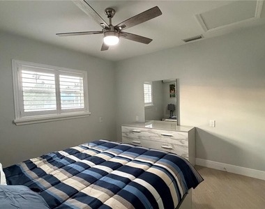 3435 Overlook Drive Ne - Photo Thumbnail 30