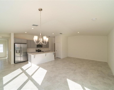 2798 Sanctuary Drive - Photo Thumbnail 8