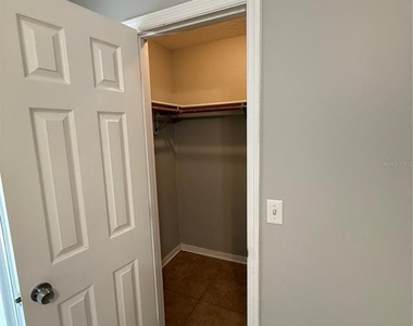 17802 Jefferson Street - Photo Thumbnail 15