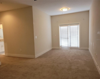 1212 S Bumby Avenue - Photo Thumbnail 14