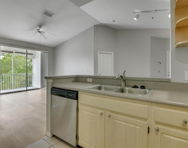 2705 Maitland Crossing Way - Photo Thumbnail 9