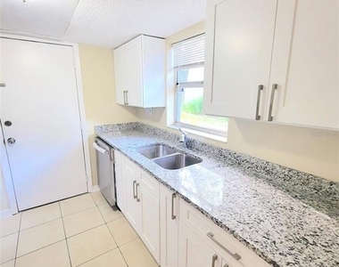 5338 Orange Avenue - Photo Thumbnail 3