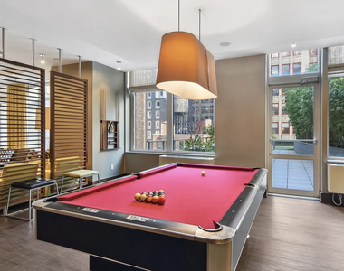 125 West 31st Street - Photo Thumbnail 10