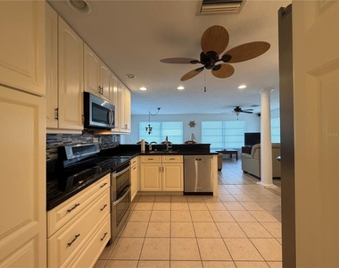 732 Santa Margerita Lane - Photo Thumbnail 9