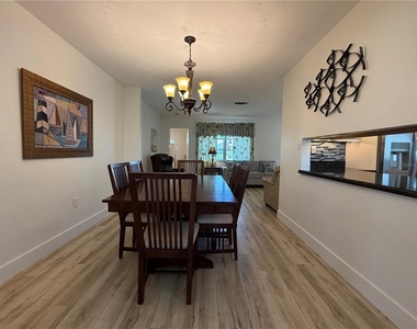 732 Santa Margerita Lane - Photo Thumbnail 14