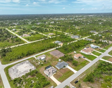 11707 Willmington Boulevard - Photo Thumbnail 5
