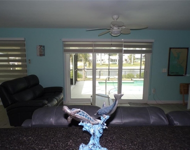 21088 Edgewater Drive - Photo Thumbnail 40