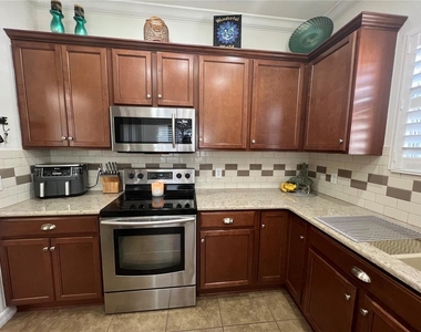 24401 Manchester Trail - Photo Thumbnail 23