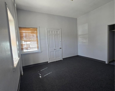 101 N 2nd Street - Photo Thumbnail 4