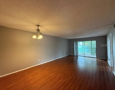3700 S Osprey Avenue - Photo Thumbnail 8