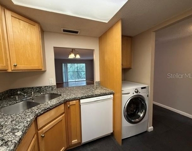 3700 S Osprey Avenue - Photo Thumbnail 3
