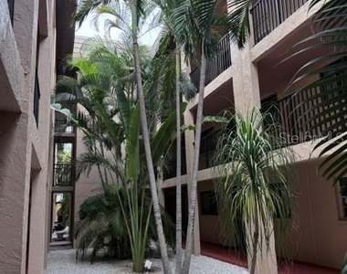 3700 S Osprey Avenue - Photo Thumbnail 18