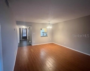 3700 S Osprey Avenue - Photo Thumbnail 7