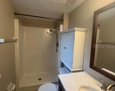3700 S Osprey Avenue - Photo Thumbnail 9