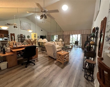 1647 Brookhouse Court - Photo Thumbnail 4
