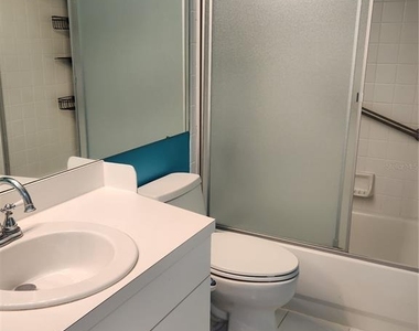 6330 Green Oak Circle - Photo Thumbnail 15