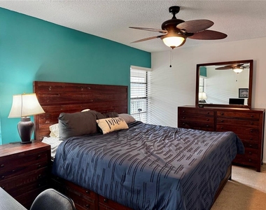 3031 Quail Hollow - Photo Thumbnail 15