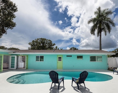 3049 Wood Street - Photo Thumbnail 21