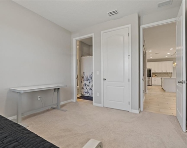 4604 Tobermory Way - Photo Thumbnail 32