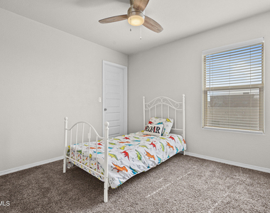 956 Clapham Street - Photo Thumbnail 18
