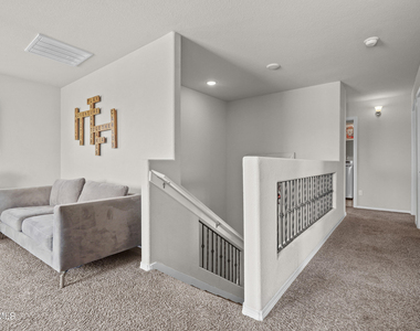 956 Clapham Street - Photo Thumbnail 17
