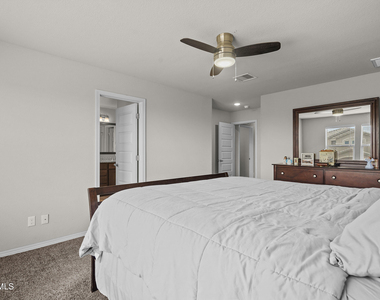 956 Clapham Street - Photo Thumbnail 11
