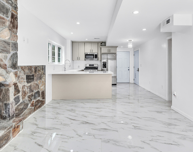 1620 Peters Lane - Photo Thumbnail 8