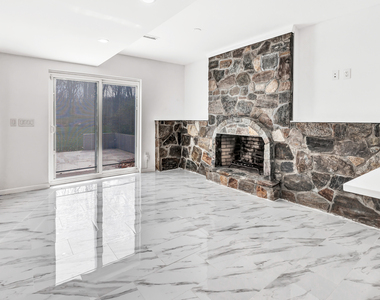 1620 Peters Lane - Photo Thumbnail 6