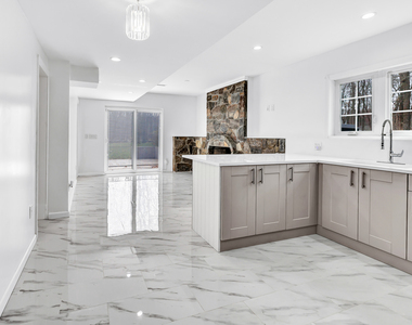 1620 Peters Lane - Photo Thumbnail 1
