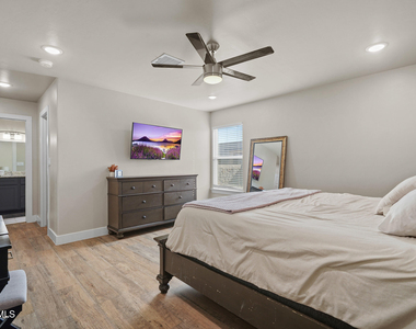 14724 Mountain Breeze Avenue - Photo Thumbnail 22
