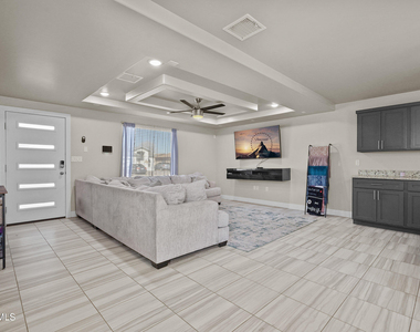 14724 Mountain Breeze Avenue - Photo Thumbnail 5