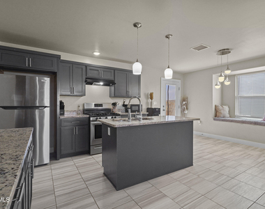14724 Mountain Breeze Avenue - Photo Thumbnail 13