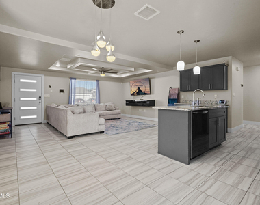 14724 Mountain Breeze Avenue - Photo Thumbnail 8