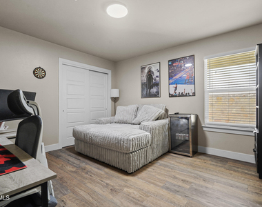 14724 Mountain Breeze Avenue - Photo Thumbnail 15