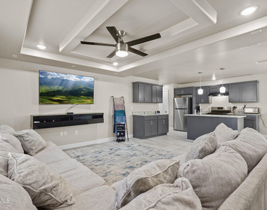 14724 Mountain Breeze Avenue - Photo Thumbnail 6