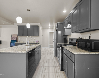 14724 Mountain Breeze Avenue - Photo Thumbnail 10