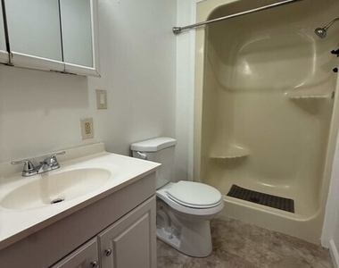 134 Woodward Avenue - Photo Thumbnail 11