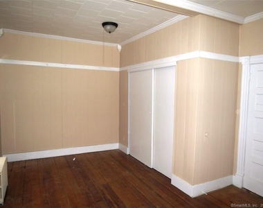 13 Wilcox Street - Photo Thumbnail 11