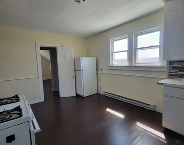 120 North Street - Photo Thumbnail 4