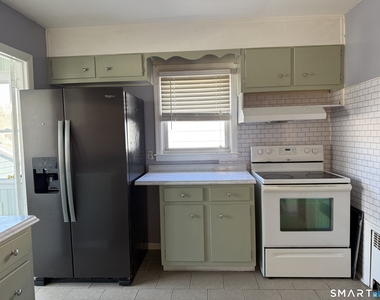 95-97 Locust Street - Photo Thumbnail 9
