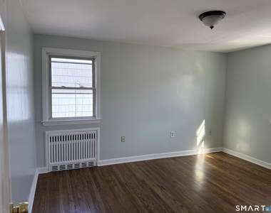 95-97 Locust Street - Photo Thumbnail 2