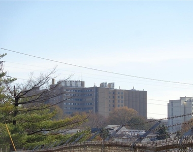 75 Judson Place - Photo Thumbnail 2