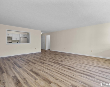 1460 Elm Street - Photo Thumbnail 10